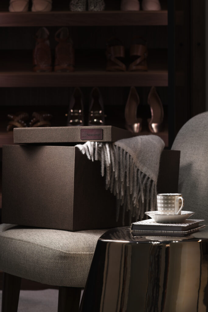 bespoke neatsmith box lifestyle image