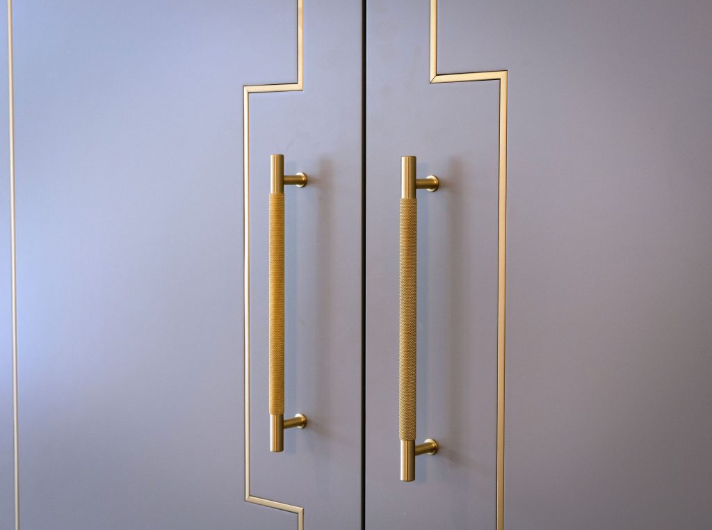 Otto handle close up